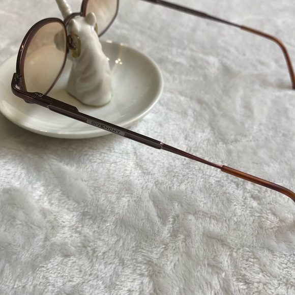 ‼️SALE‼️Givenchy Eyeglasses - Picture 3 of 15